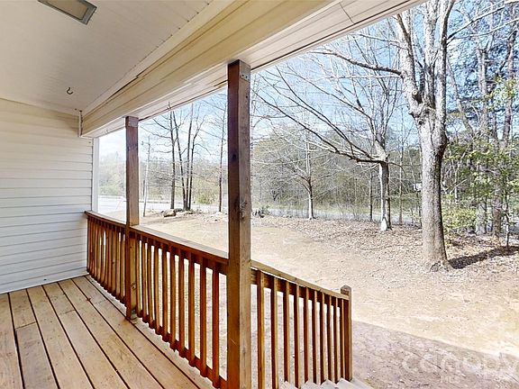 3rd image of 3441 Laboratory Rd