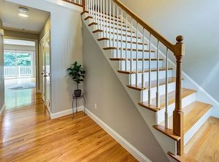 23 Holbrook Ln, Northborough, MA 01532