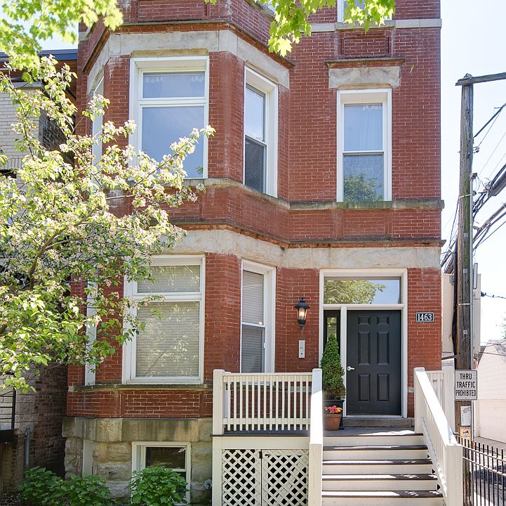 1st image of 1463 W Cuyler Ave APT 3