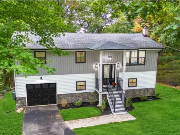 11 Marshall Trl, Hopatcong Boro, NJ 07843