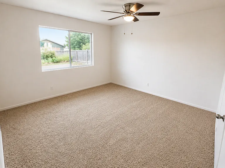 4100 E Mission Ln #D — Photo 11