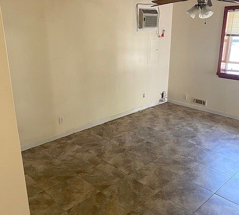 4th image of 84 Dewey Ave Floor 1