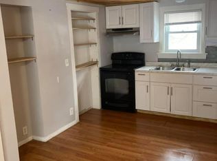 18 Gladstone St #B, Smithfield, RI 02917