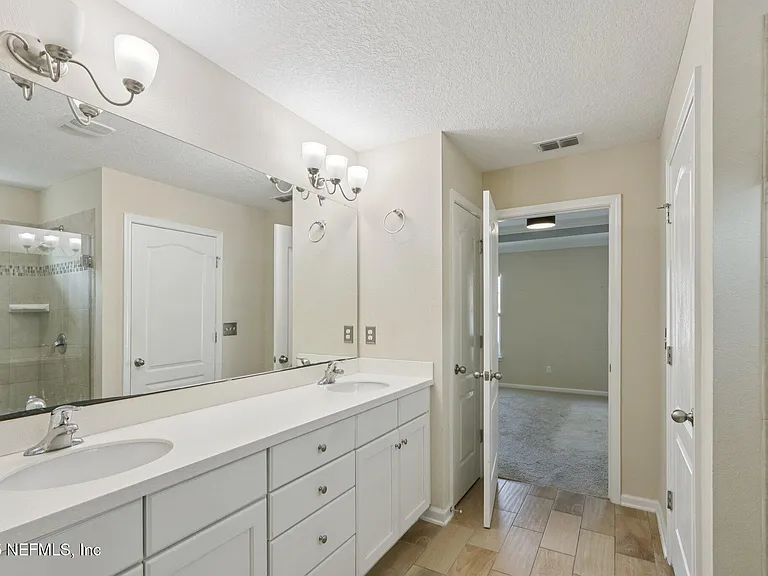 649 Shetland Dr — Photo 29