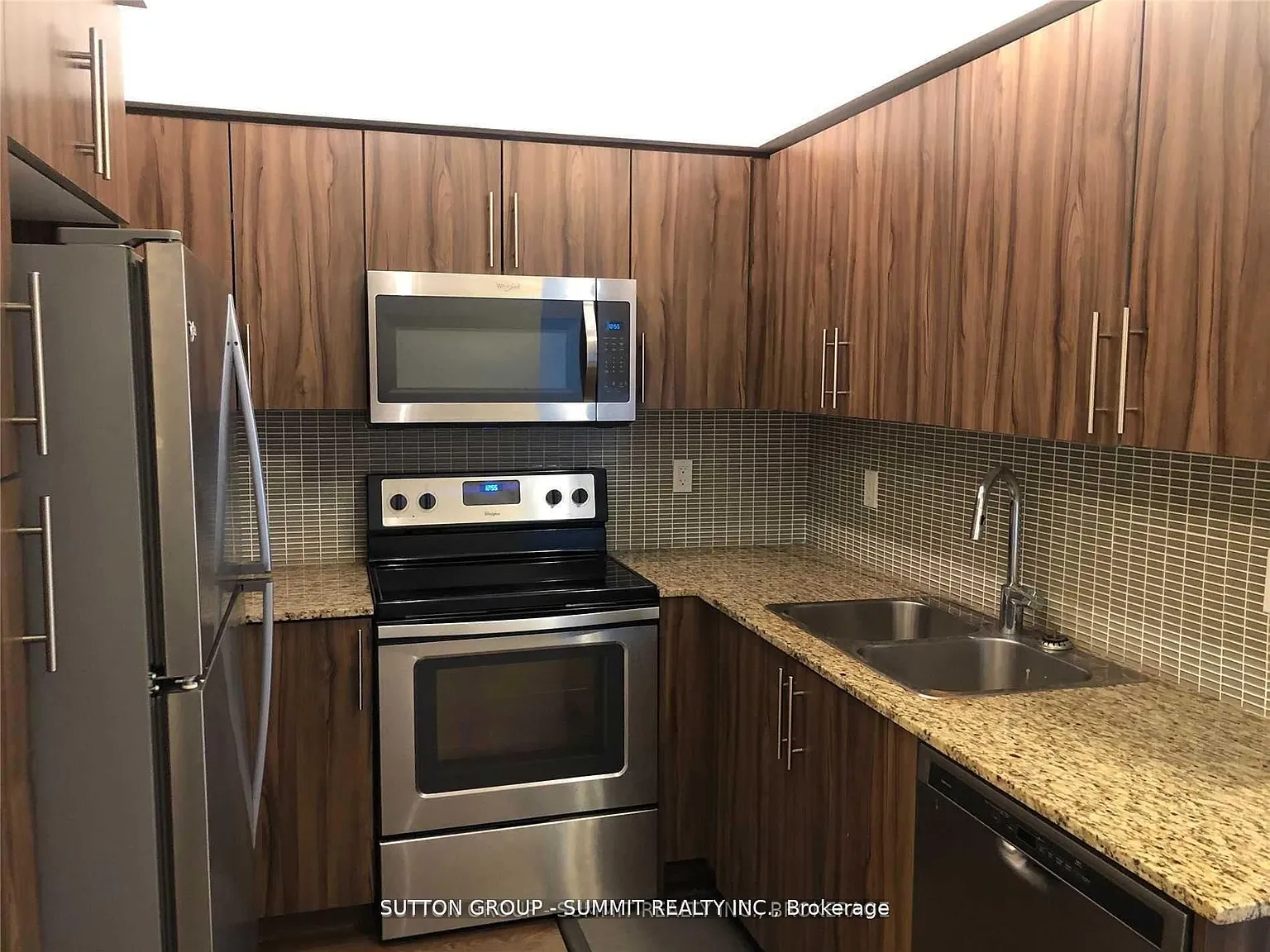 55 Speers Rd — Photo 3