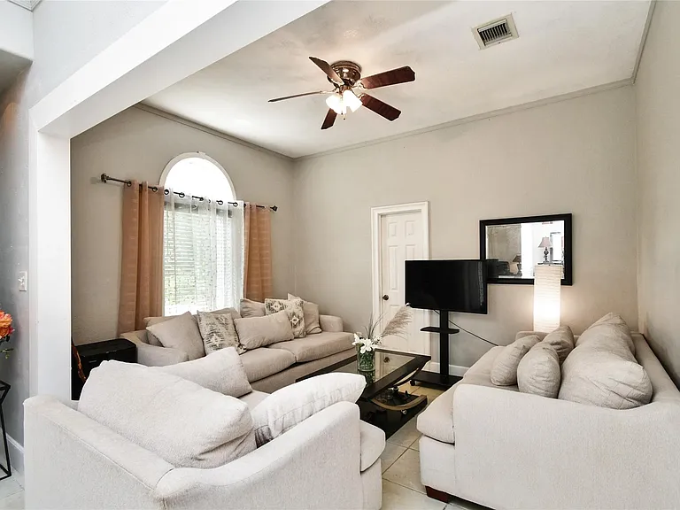 4819 Sherri Ln — Photo 12