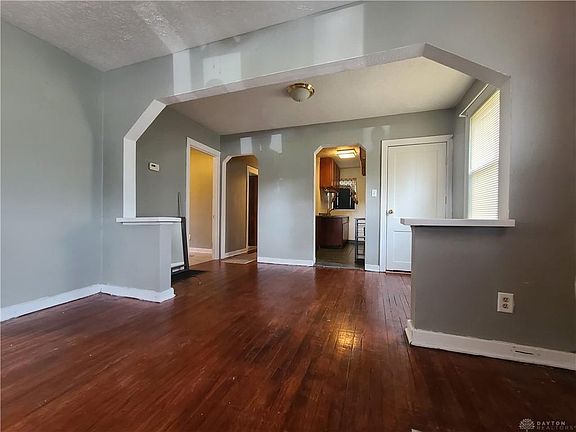5th image of 1103 Randolph St