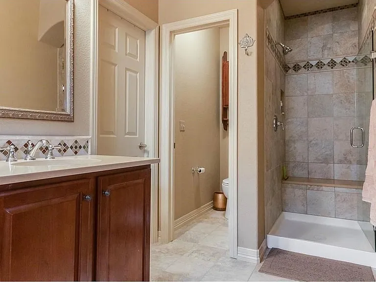 10075 Bluffmont Ct — Photo 13