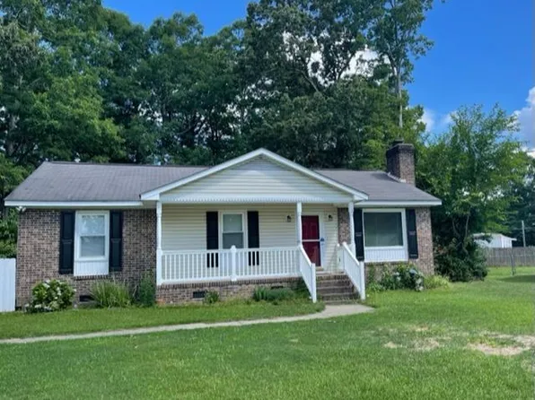 112 Robinson Dr, Roanoke Rapids, NC 27870