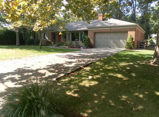 2402 Flint Dr, Toledo, OH 43614