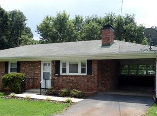 4716 Oakdale Dr, Lynchburg, VA 24502