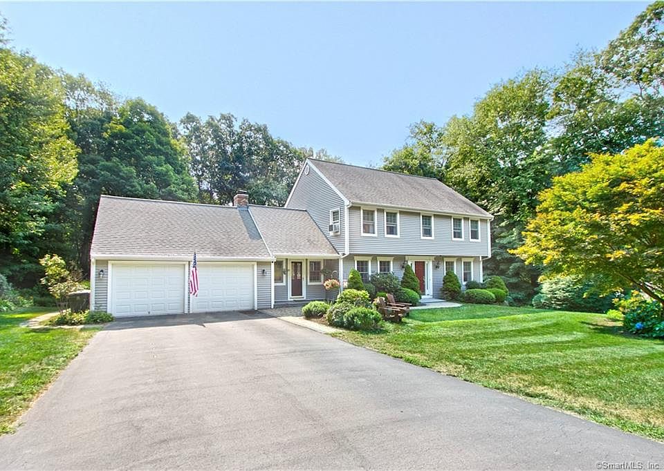 8 Naomi Ln, East Lyme, CT 06333 Zillow