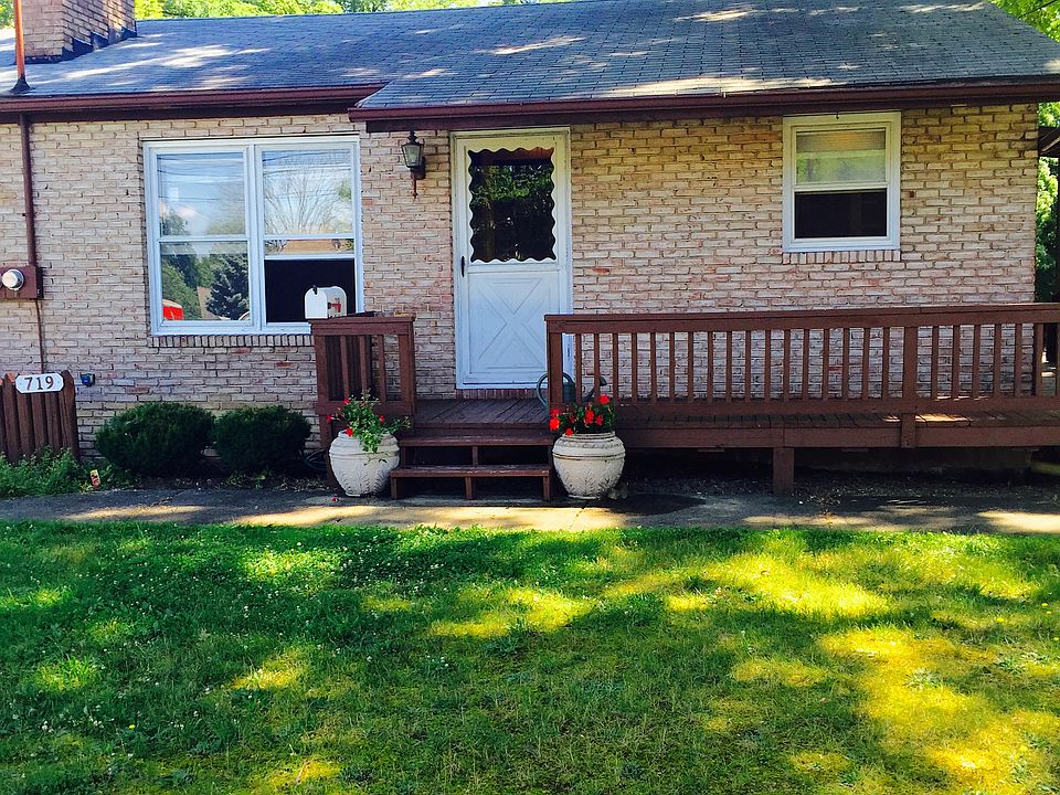 1st image of 719 Tallmadge Rd
