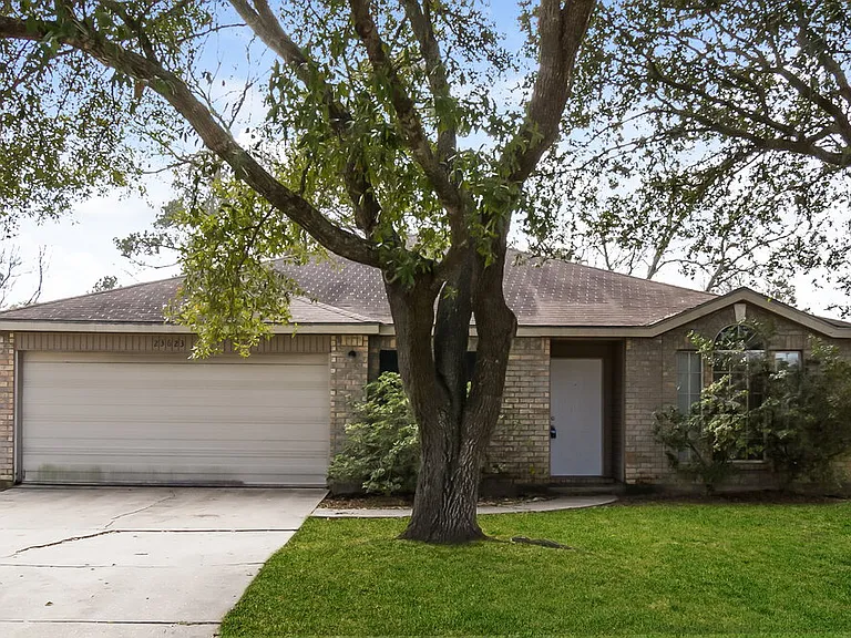 23623 Prairie Bird Dr — Photo 1