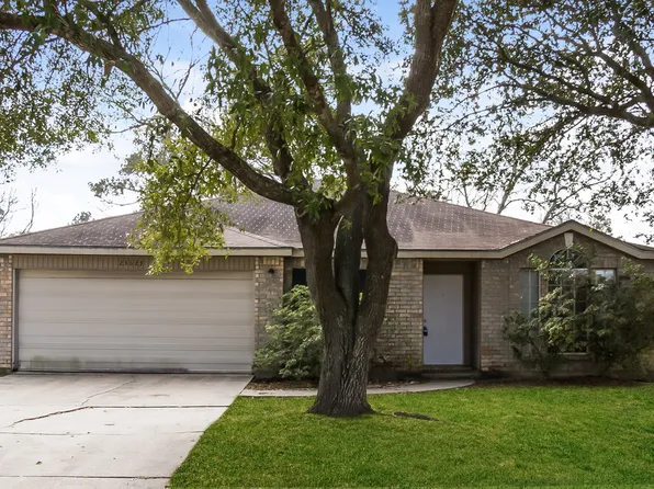23623 Prairie Bird Dr, Spring, TX 77373