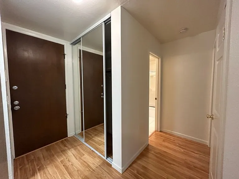 551 Jean St #105 — Photo 11