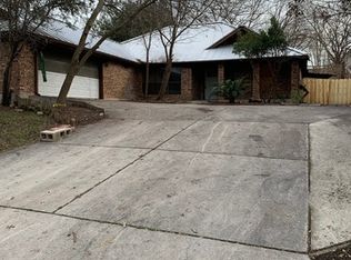 839 Northview Dr, New Braunfels, TX 78130