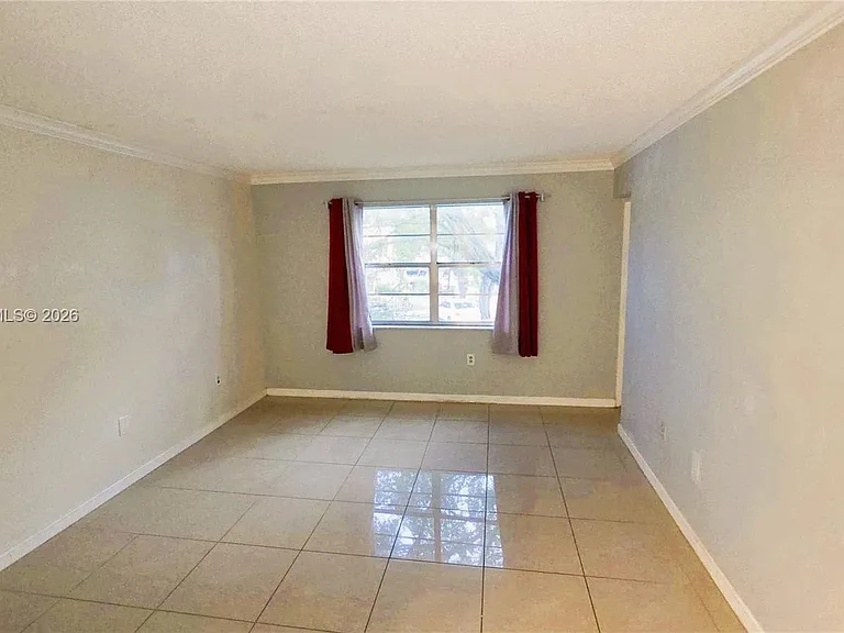 4344 NW 9th Ave #10-2B — Photo 11
