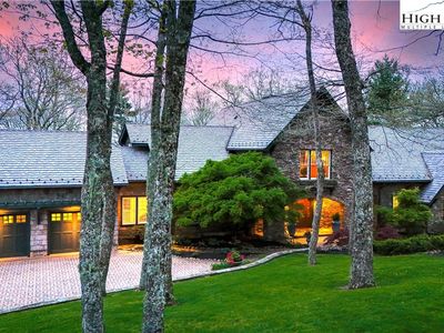 205 W Indrio Road, Blowing Rock, NC, 28605