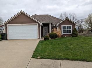 612 S Connor St, Odessa, MO 64076