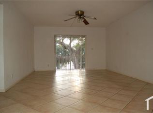 8524 Old Country Mnr, Fort Lauderdale, FL 33328