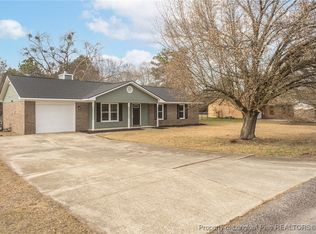 111 Sprucepine Dr, Raeford, NC 28376