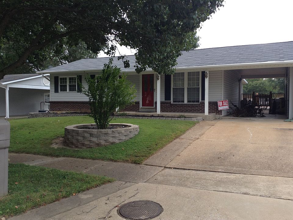 1st image of 452 Burncoate Dr