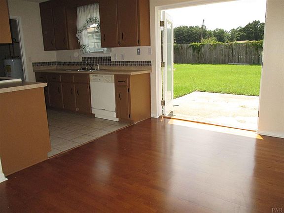 5th image of 7463 Sandy Creek Dr