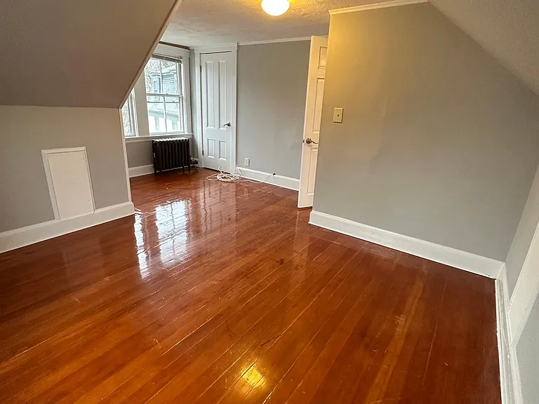 8 Webster St #2 — Photo 18