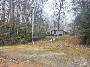 206 Benjamin Dr, Dallas, NC 28034