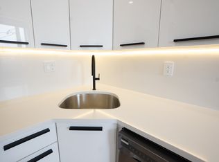 559 Clinton St APT 4, Brooklyn, NY 11231