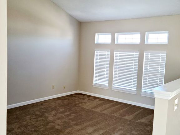3rd image of 3345 Sibley Ln