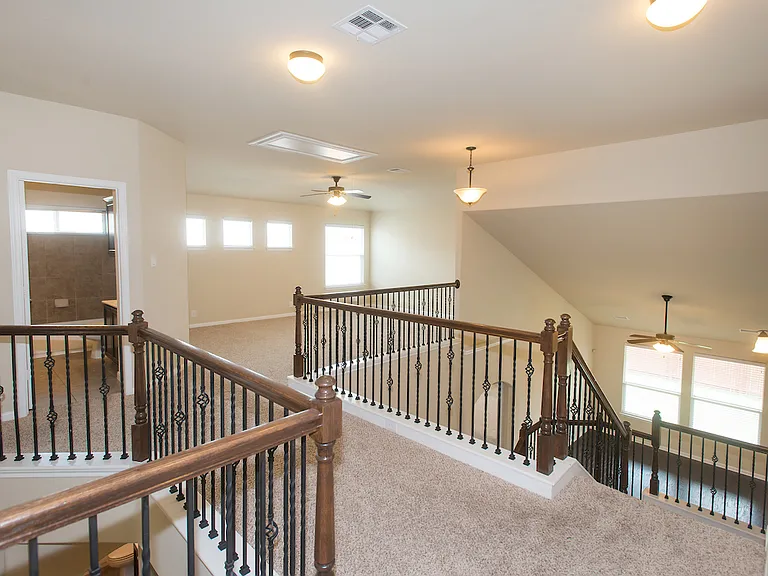 1902 Laminar Creek Rd — Photo 17