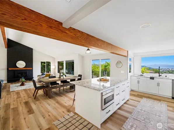 3020 Alpine Drive, Bellingham, WA 98226