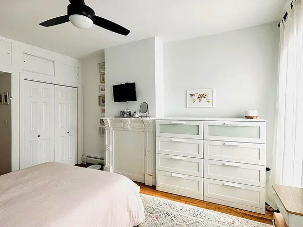 214 Jefferson Street image 12 of 16