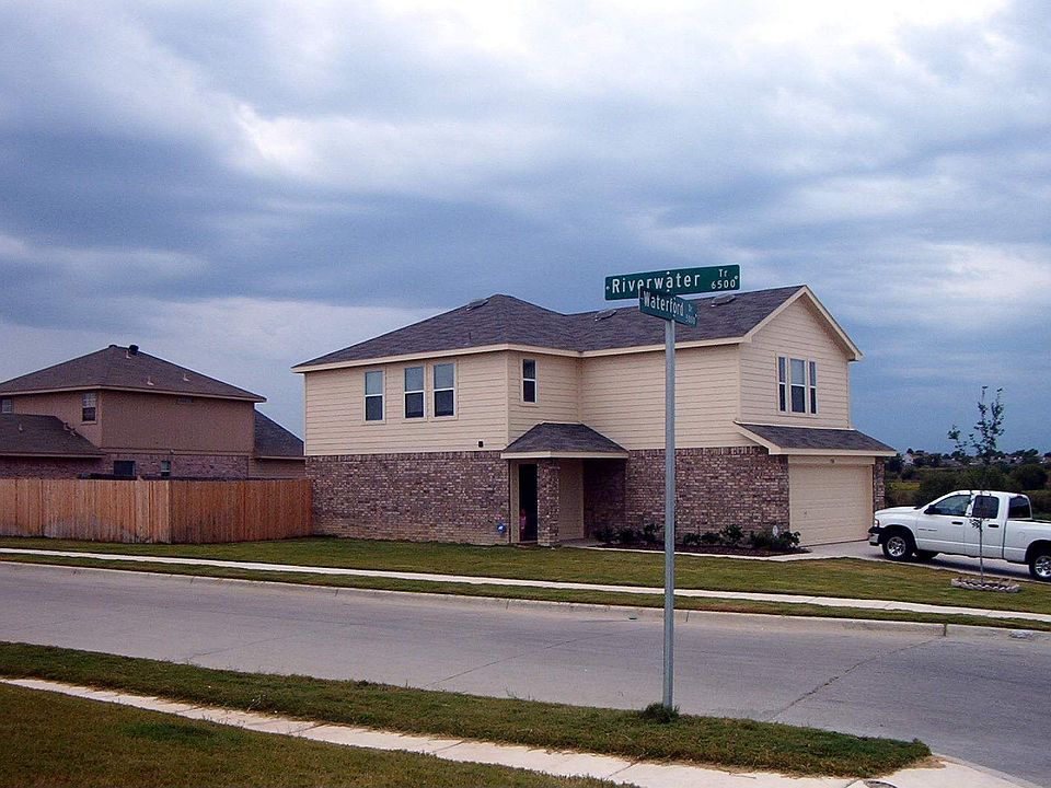 5101 Waterford Drive