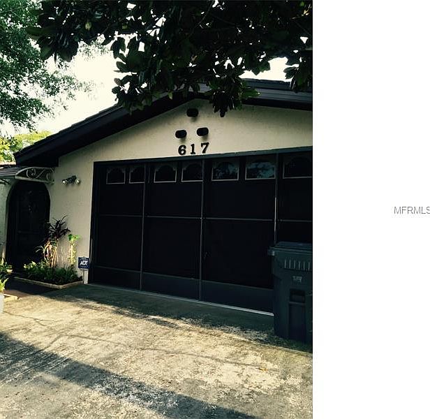 1st image of 617 Green Dr