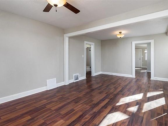 5th image of 2101 N 43rd St