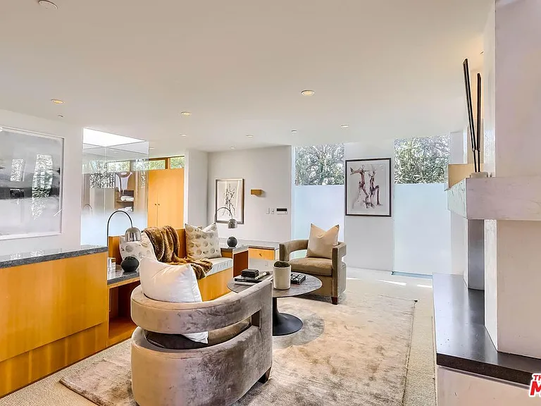2238 Stradella Rd — Photo 24