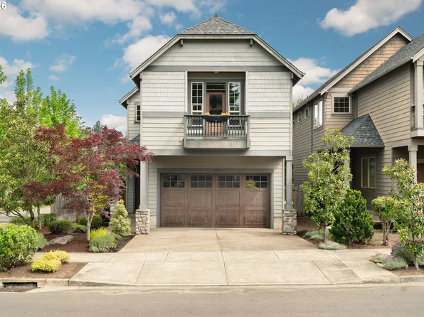 8175 SW Laurelwood Ct, Portland, OR 97225