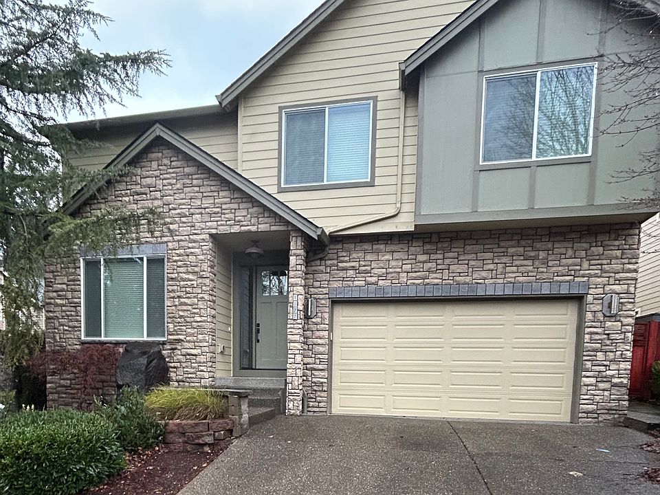 1st image of 1077 W Alder St
