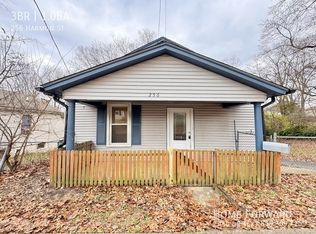 256 Harmon St, Paris, KY 40361