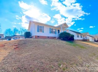 5313 Abbywood Ln, Charlotte, NC 28269