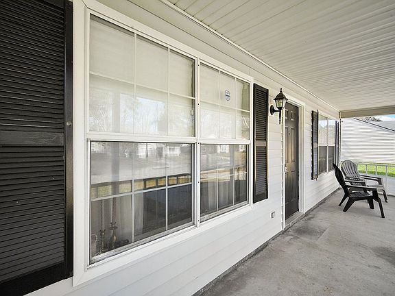 5th image of 234 Bordeaux Ln