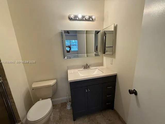 2856 Cambridge Ln — Photo 8