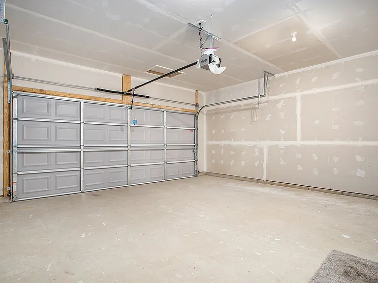 8222 Crestbrook Ct — Photo 20