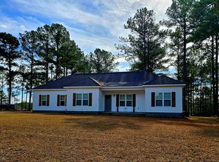 153 Clare Rd, Fitzgerald, GA 31750