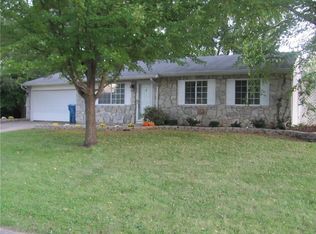 8425 Farmhill Rd, Indianapolis, IN 46231