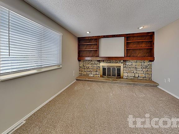 2nd image of 10480 Jellison Way