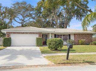 315 Laughing Gull Ln, Palm Harbor, FL 34683